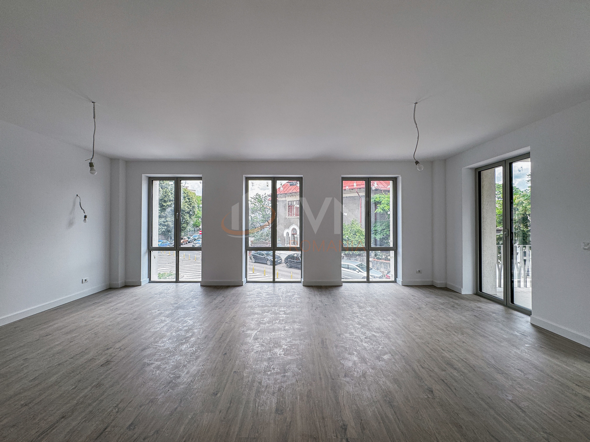 Apartament, 3 camere Bucuresti/Armeneasca