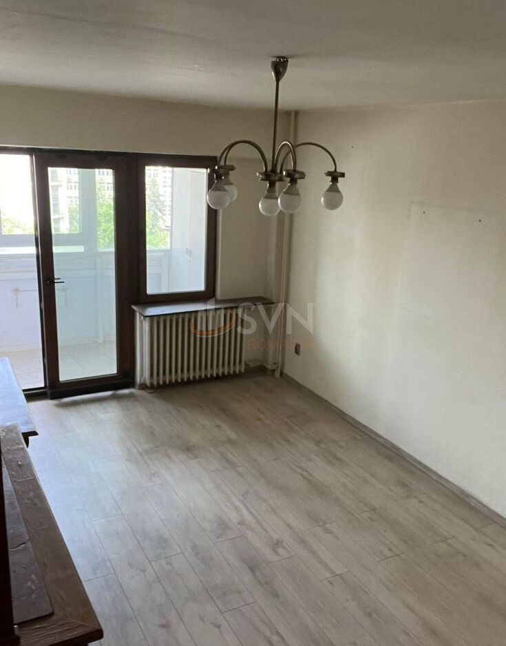 Apartament, 3 camere Bucuresti/1 Mai