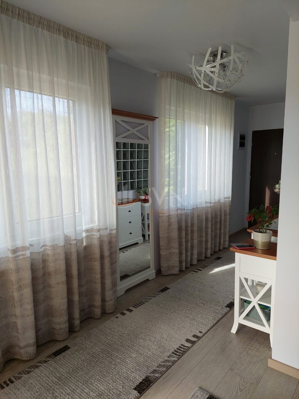 Apartament, 3 camere Cluj/Andrei Muresanu