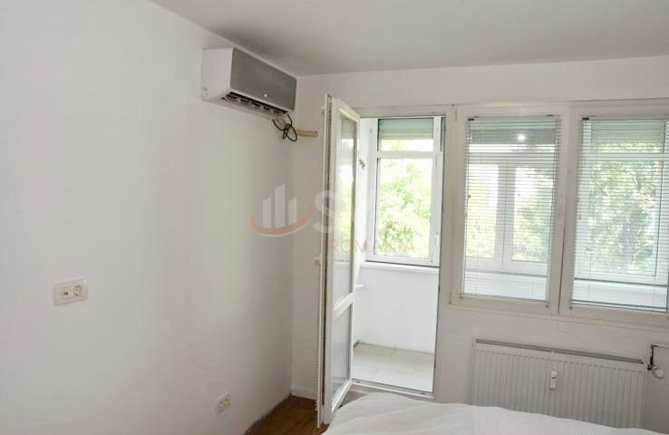 Apartament, 3 camere Bucuresti/Titan