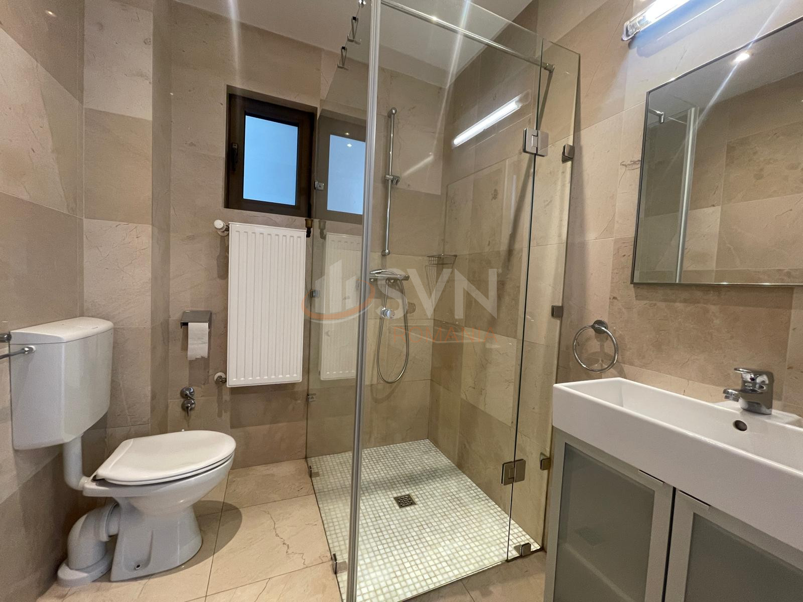 Apartament, 3 camere Bucuresti/Primaverii