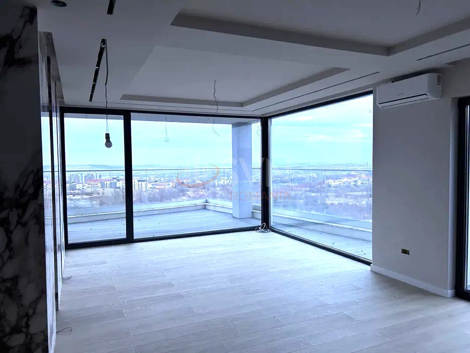 Apartament, 3 camere Cluj/Buna Ziua