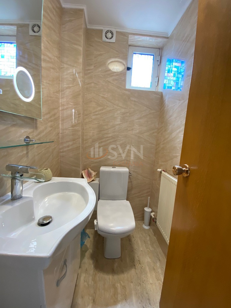 Apartament, 3 camere Bucuresti/Calea Victoriei