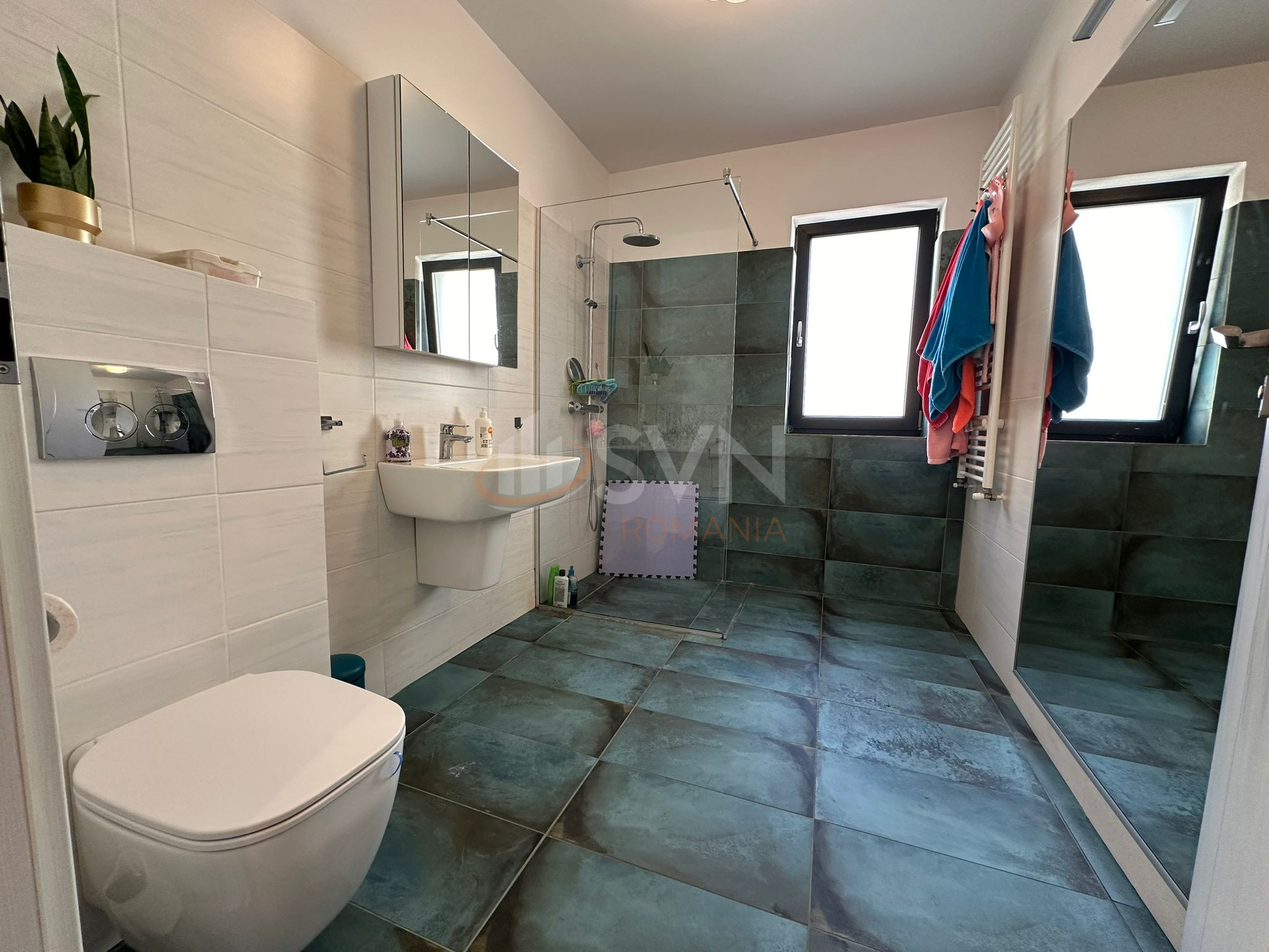 Apartament, 3 camere Cluj/Buna Ziua