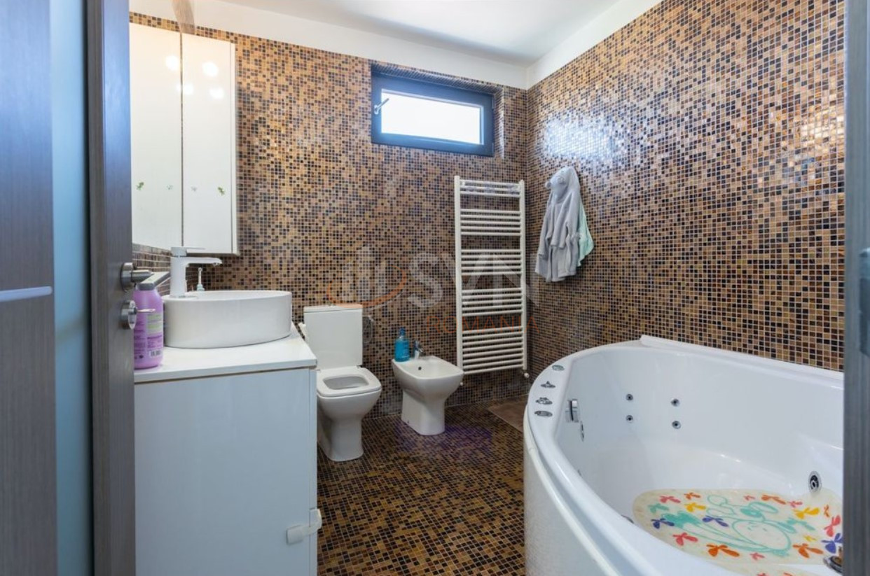 Apartament, 3 camere Cluj/Dambul Rotund