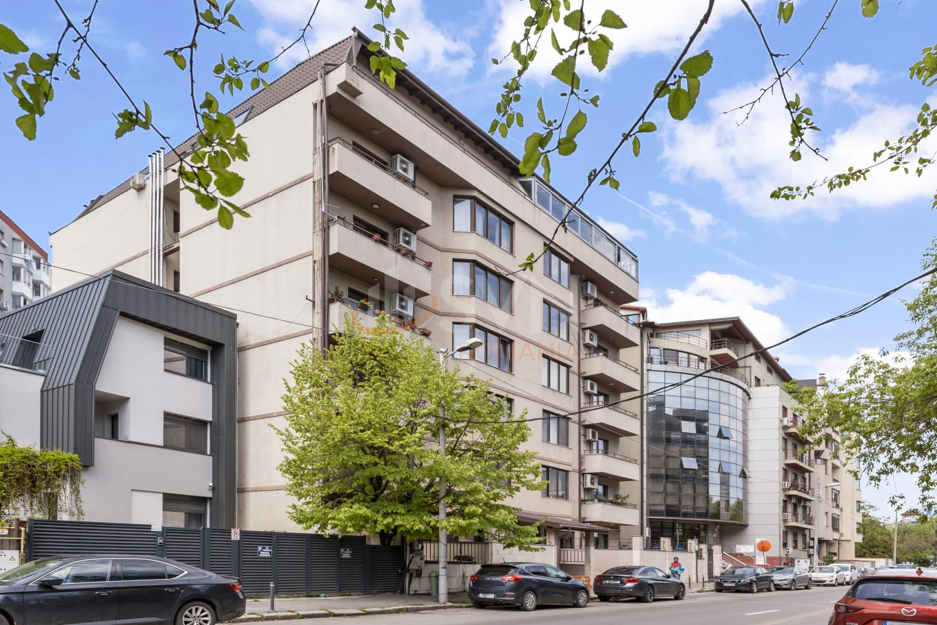 Apartament, 3 camere Bucuresti/Arcul De Triumf