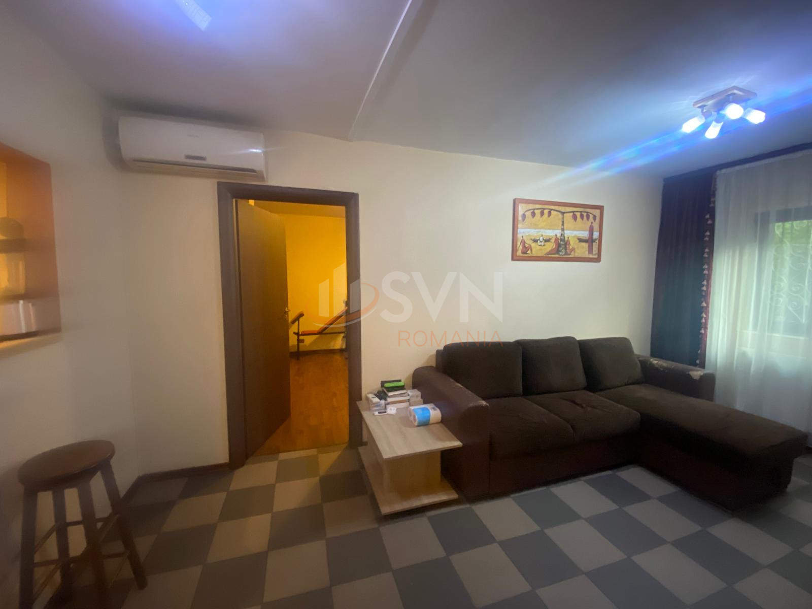 Apartament, 3 camere Bucuresti/Apusului