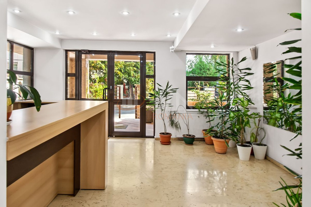 Apartament, 3 camere Bucuresti/Herastrau