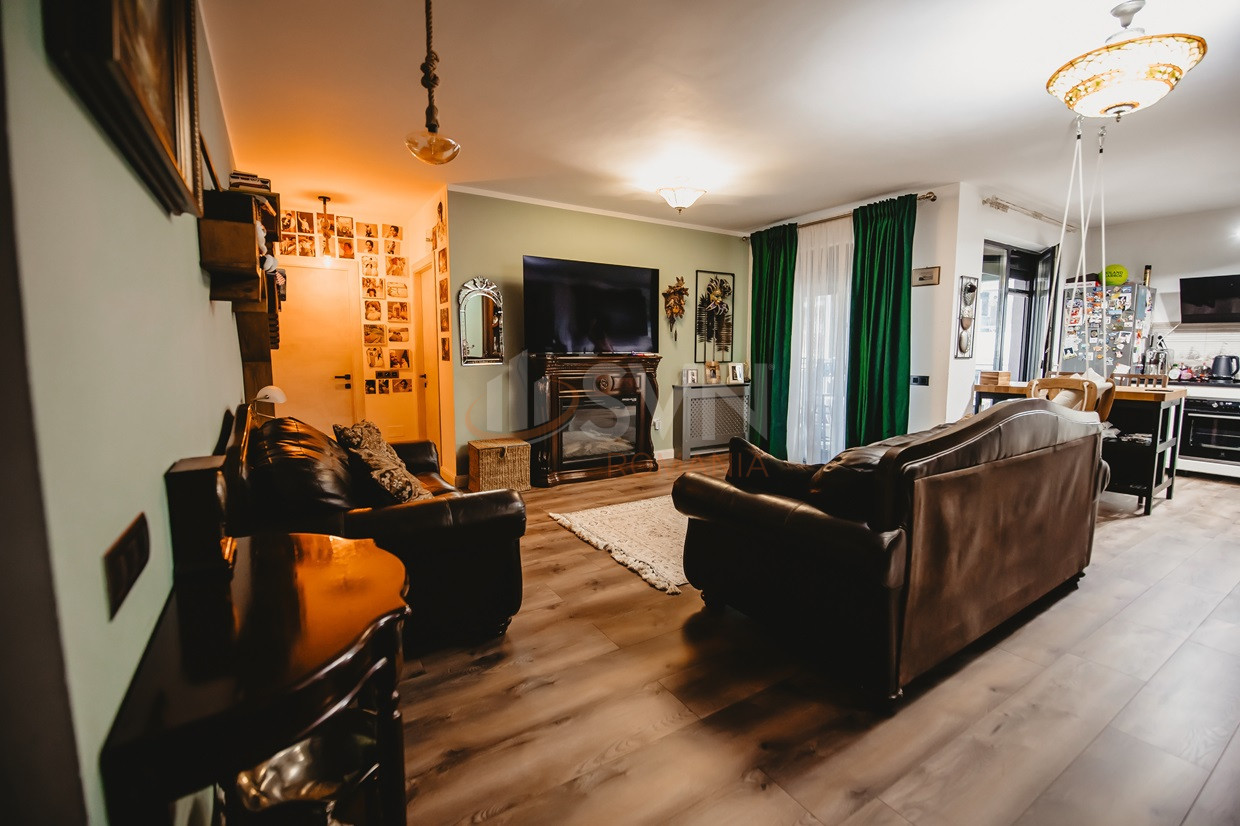 Apartament, 3 camere Cluj/Buna Ziua