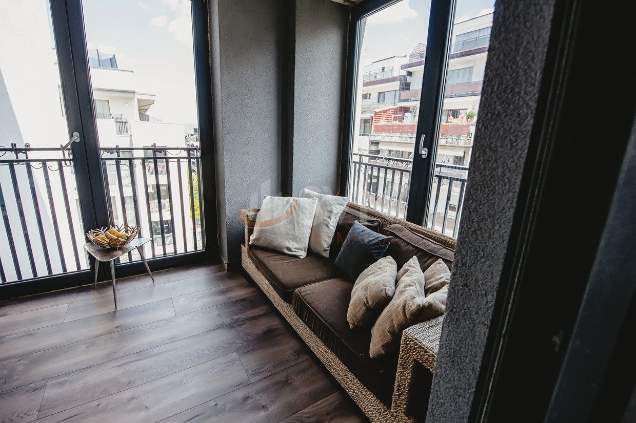 Apartament, 3 camere Cluj/Buna Ziua