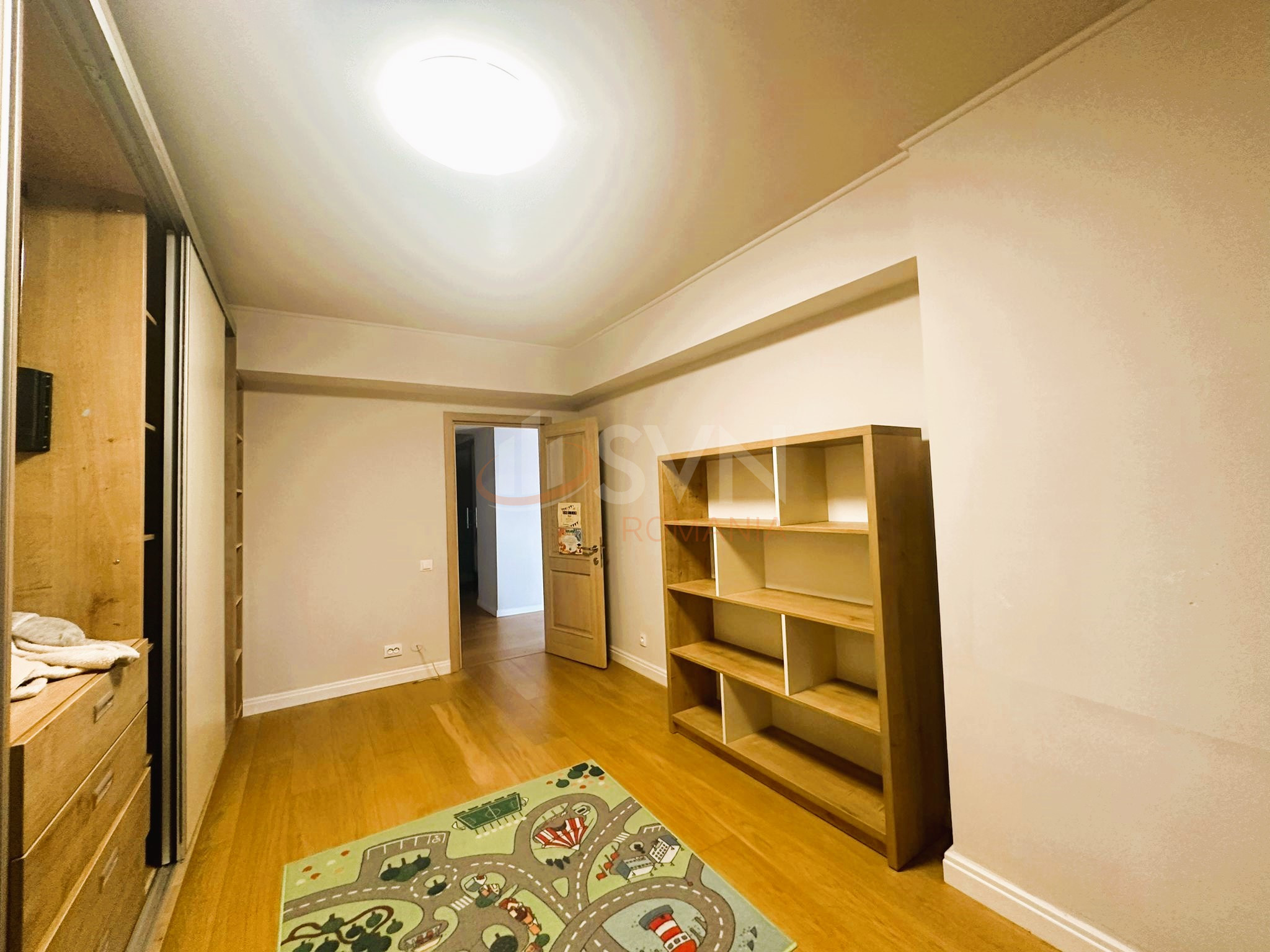 Apartament, 3 camere Bucuresti/Splaiul Independentei