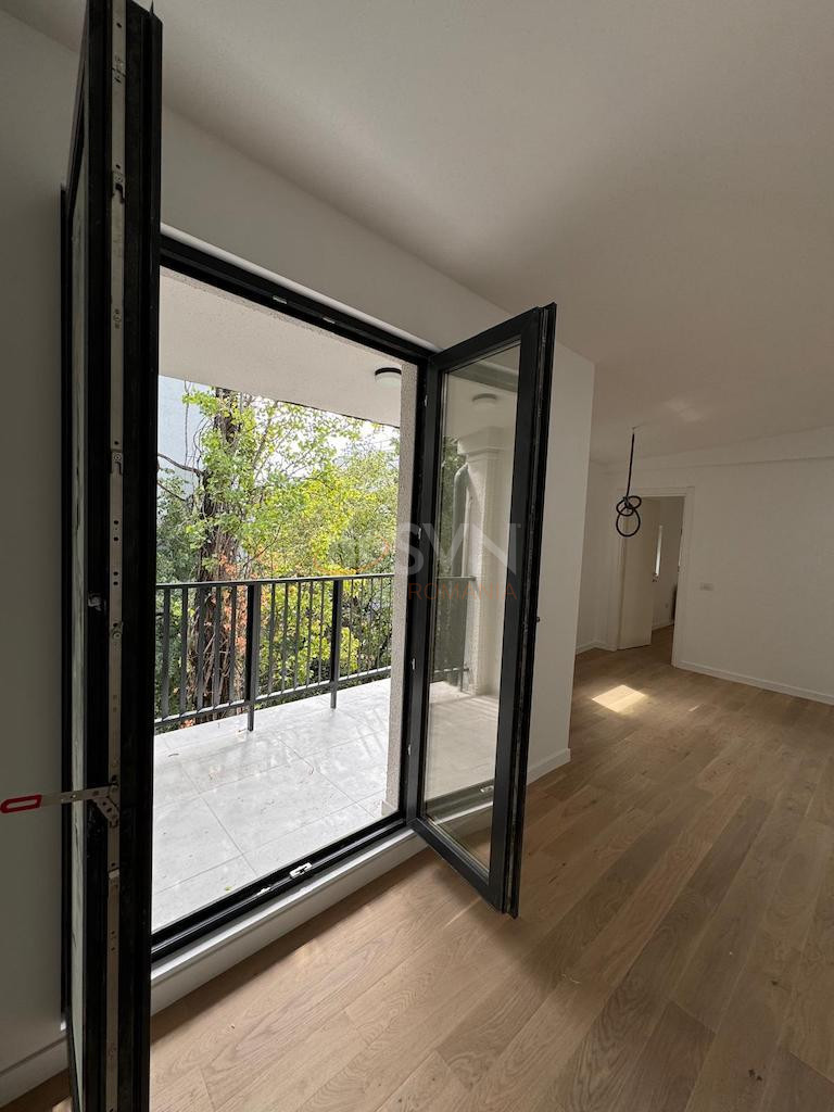 Apartament, 3 camere Bucuresti/Beller