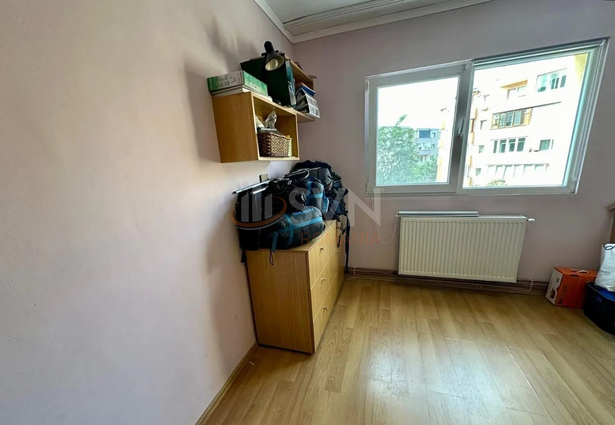Apartament, 3 camere Cluj/Marasti