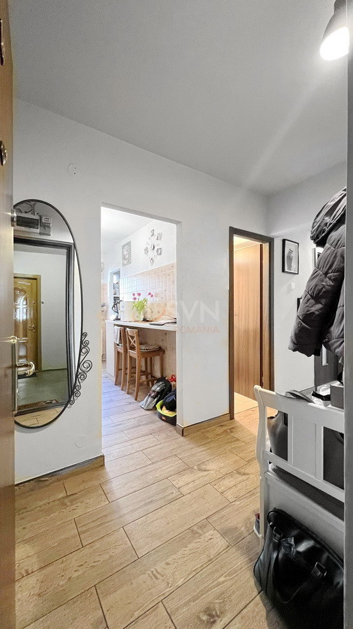 Apartament, 3 camere Bucuresti/Lacul Tei