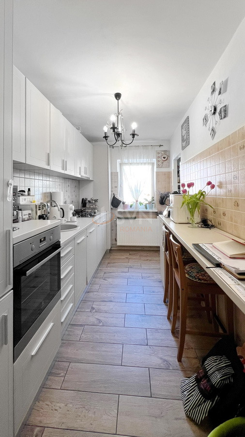 Apartament, 3 camere Bucuresti/Lacul Tei