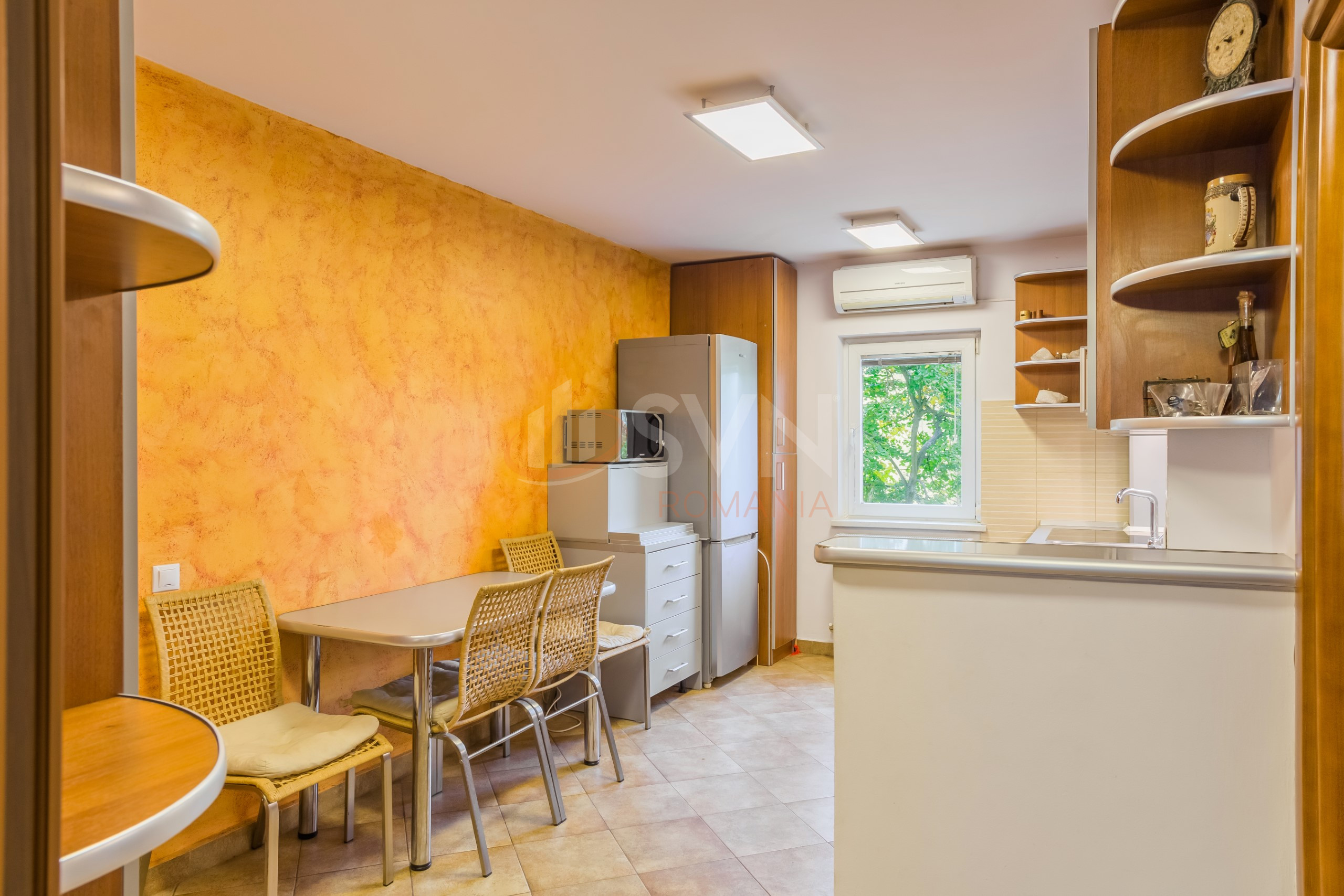 Apartament, 3 camere Bucuresti/Lacul Tei