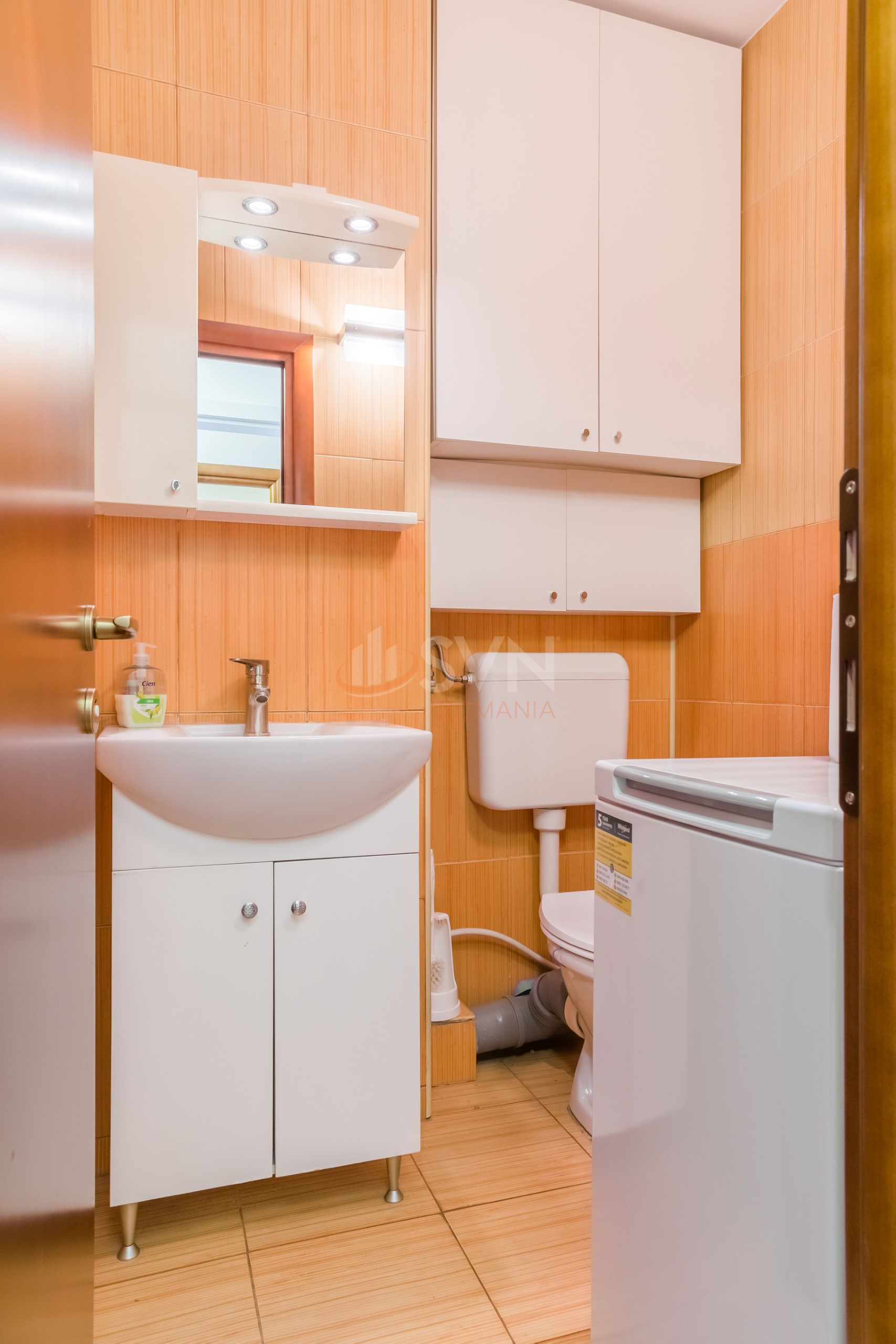 Apartament, 3 camere Bucuresti/Lacul Tei