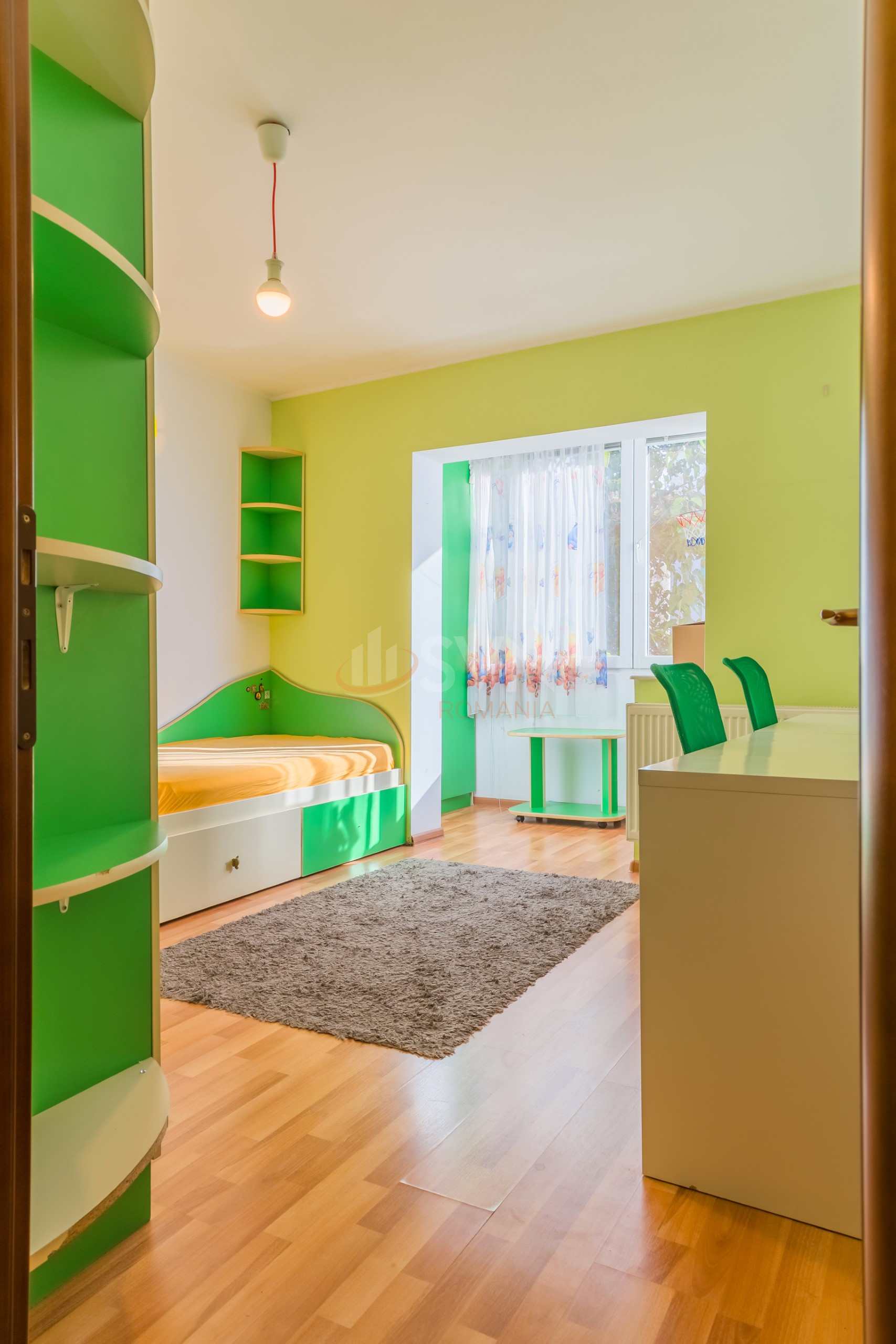 Apartament, 3 camere Bucuresti/Lacul Tei