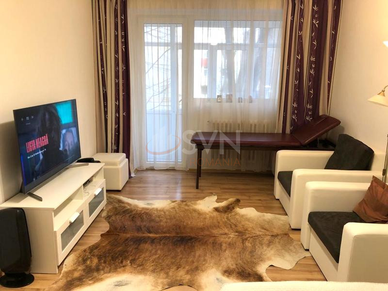 Apartament, 3 camere Bucuresti/Lacul Tei