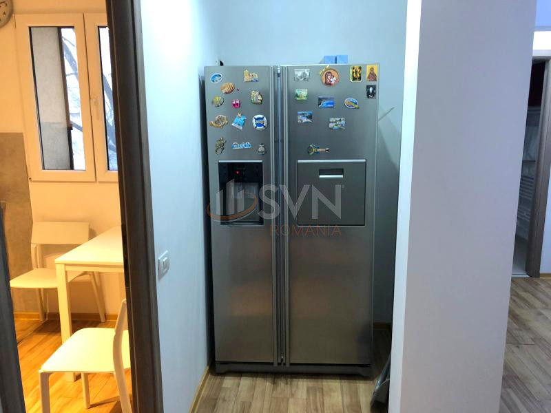 Apartament, 3 camere Bucuresti/Lacul Tei