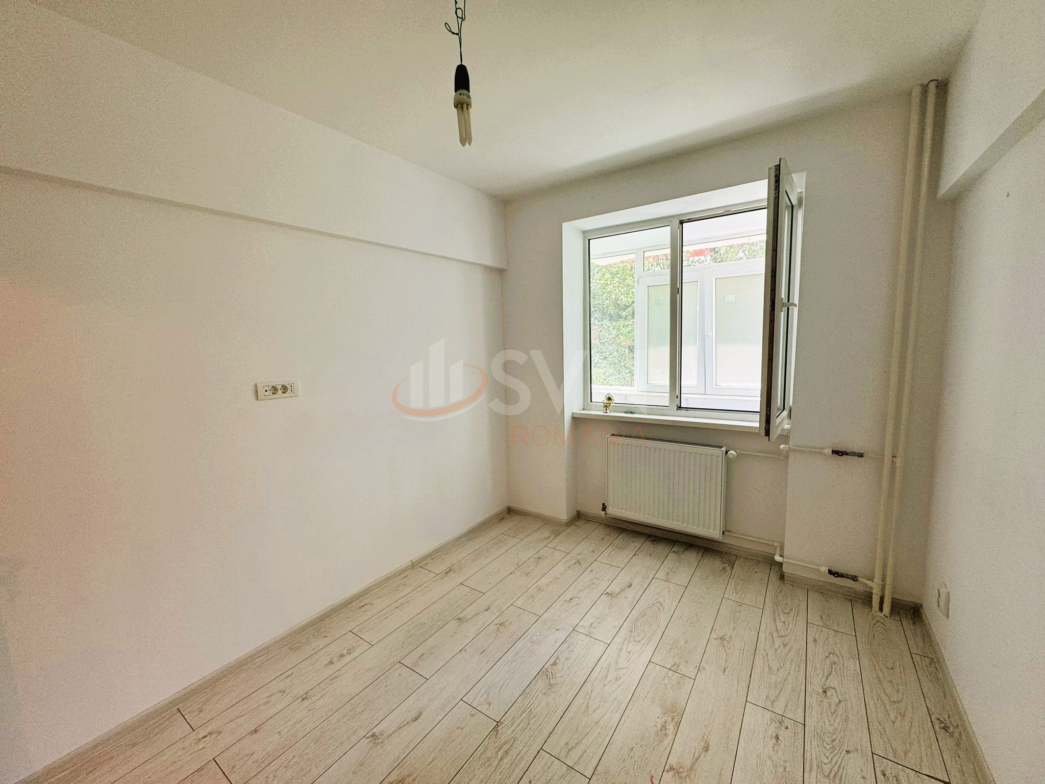Apartament, 3 camere Bucuresti/Lacul Tei