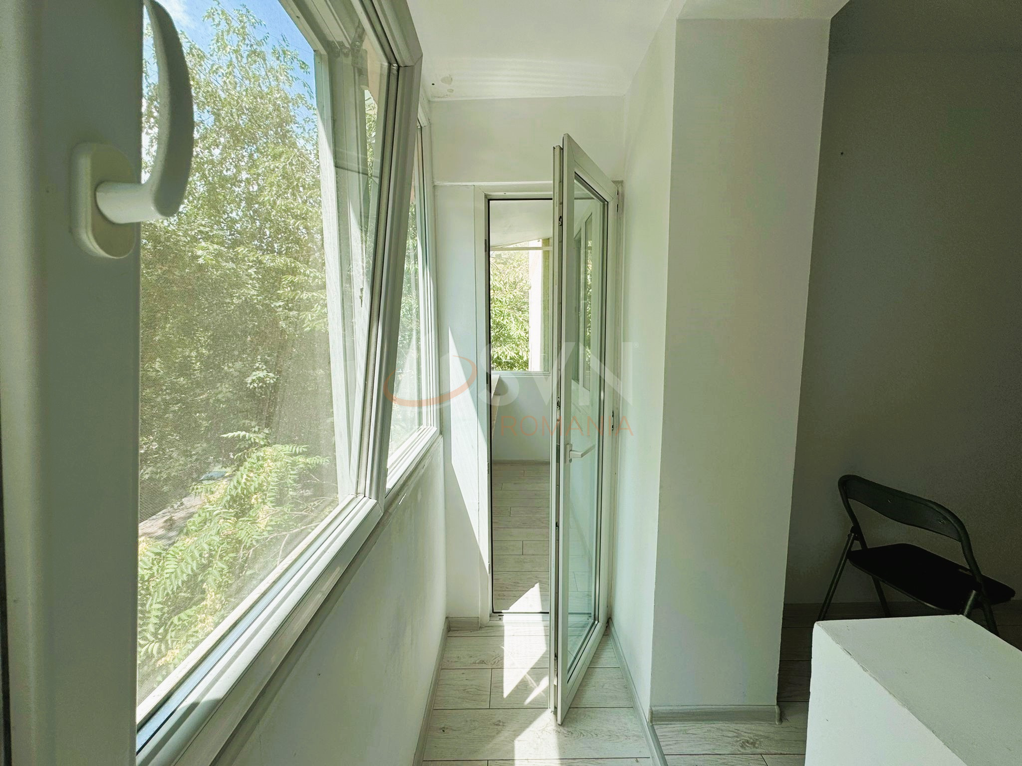 Apartament, 3 camere Bucuresti/Lacul Tei