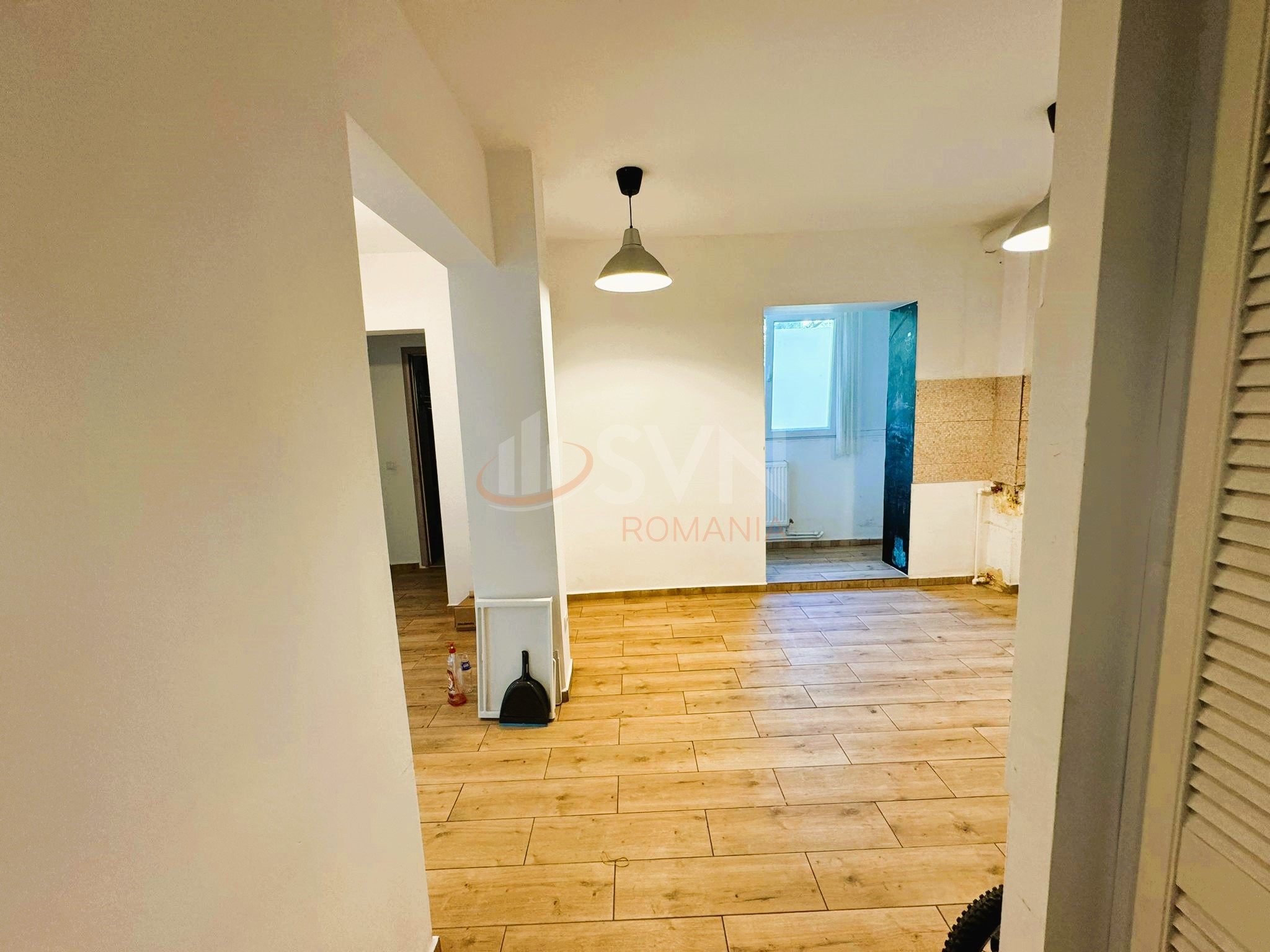 Apartament, 3 camere Bucuresti/Lacul Tei