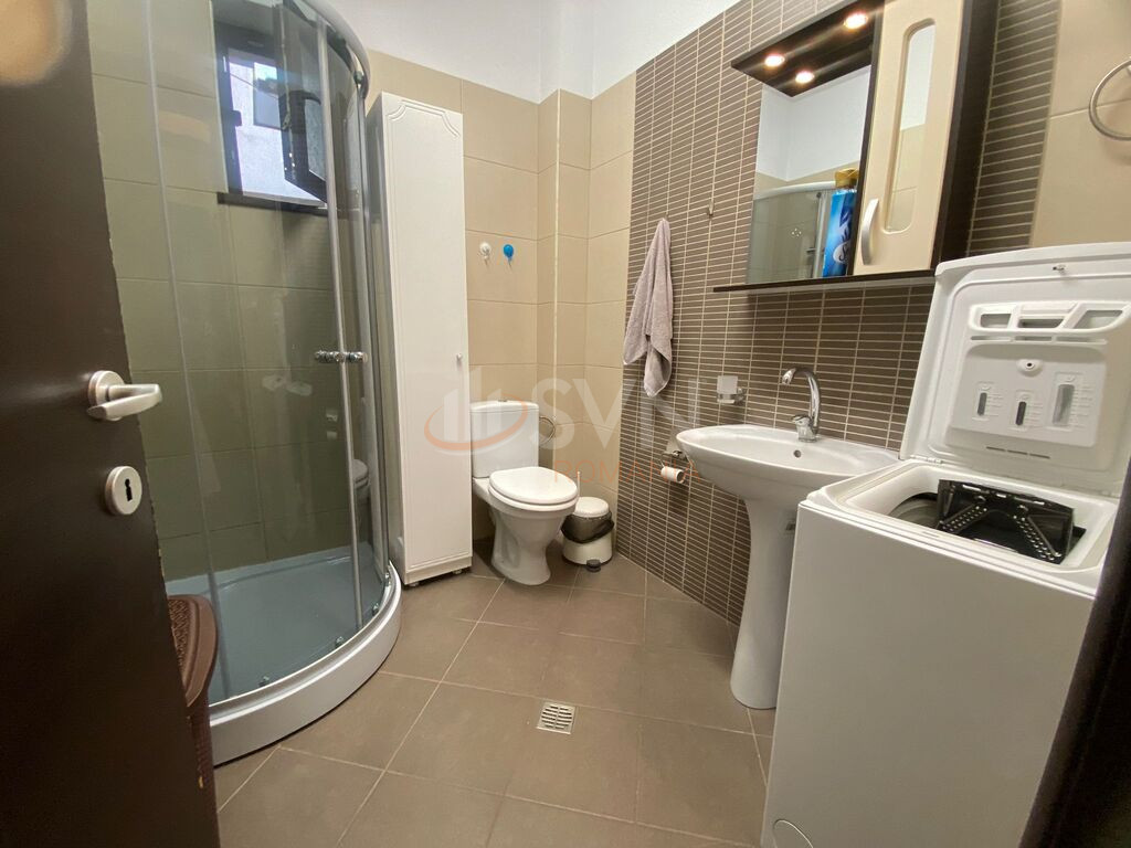 Apartament, 3 camere Bucuresti/Damaroaia