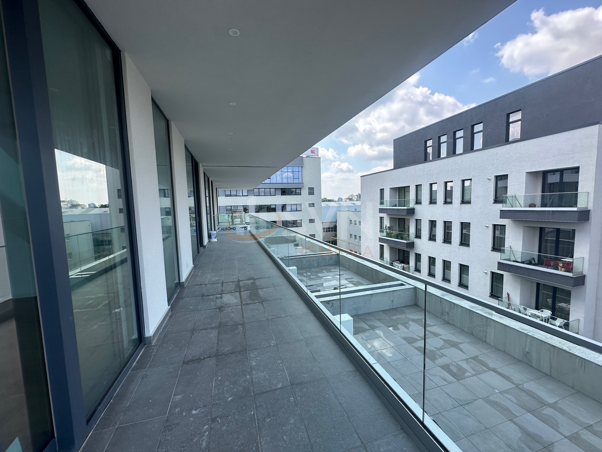 Apartament, 3 camere Bucuresti/Aviatiei