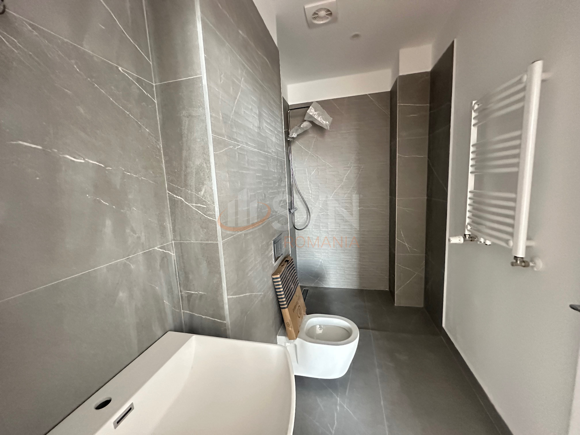 Apartament, 3 camere Bucuresti/Aviatiei