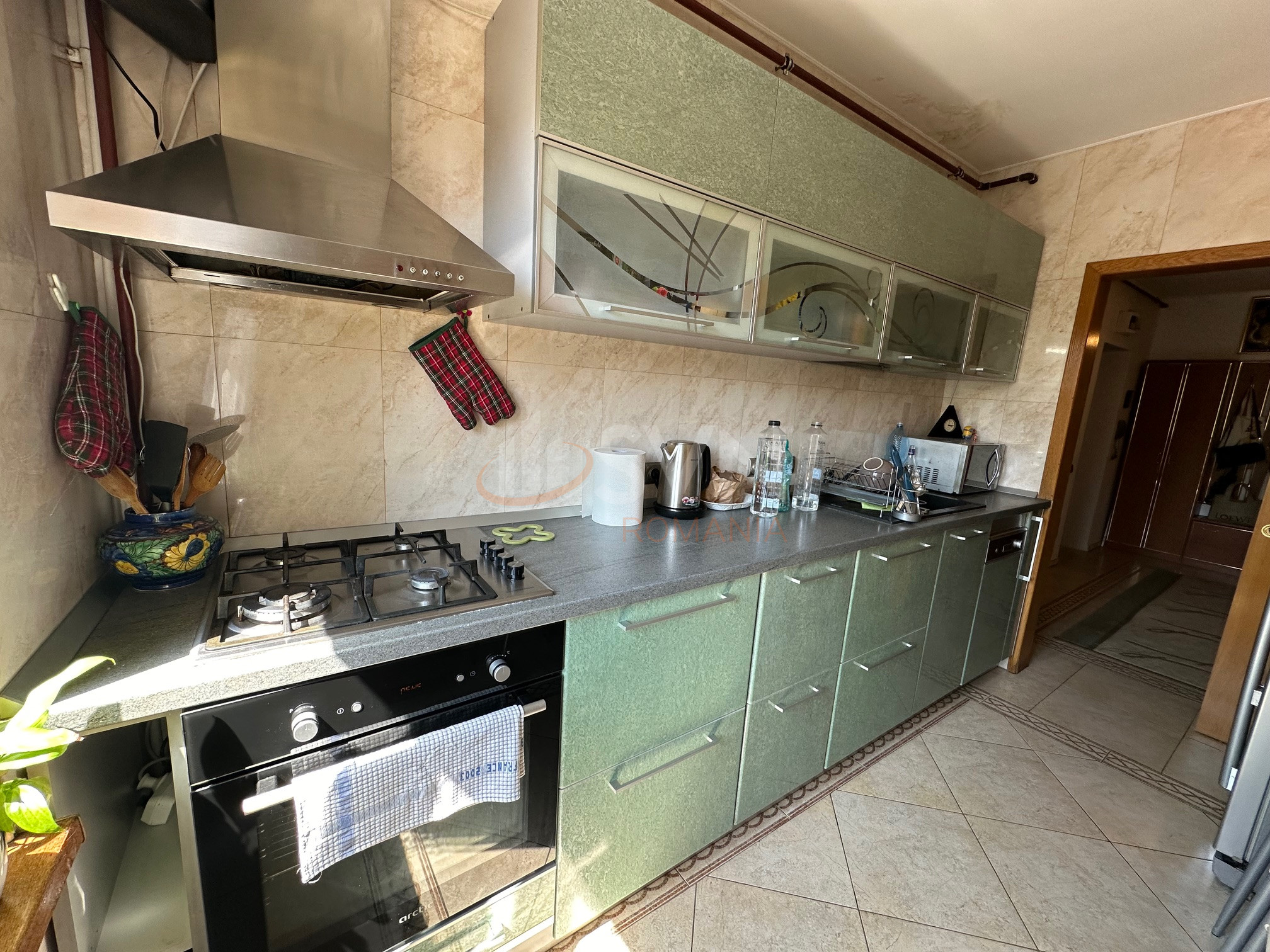 Apartament, 3 camere Bucuresti/Vatra Luminoasa
