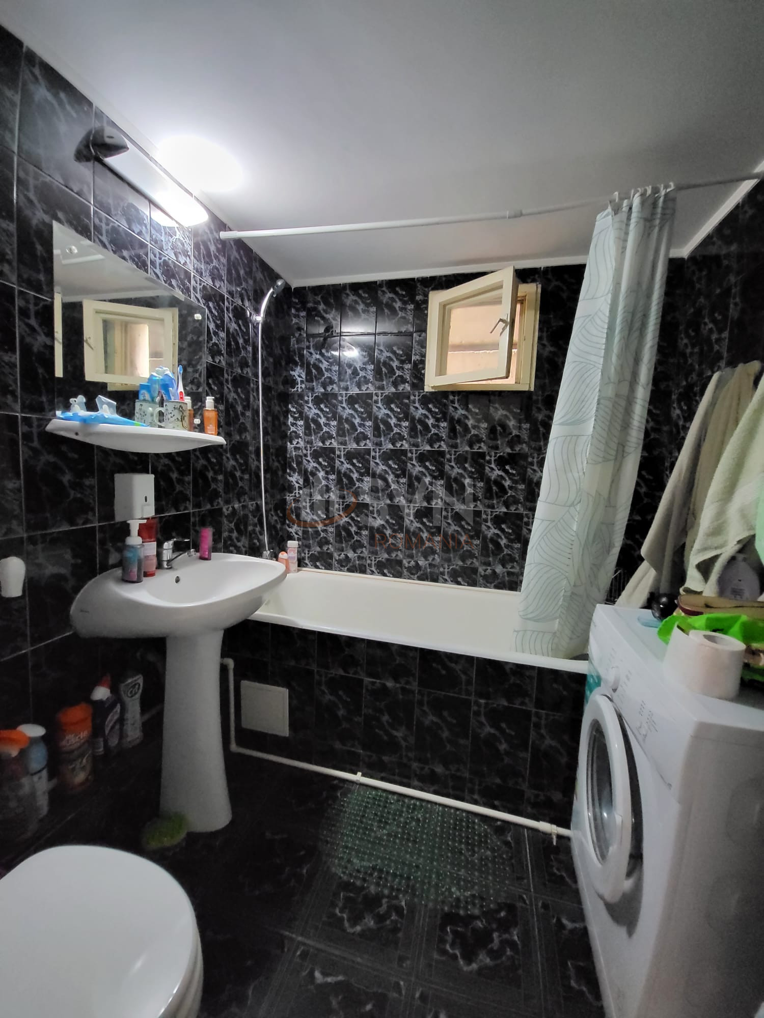 Apartament, 3 camere Bucuresti/Oltenitei