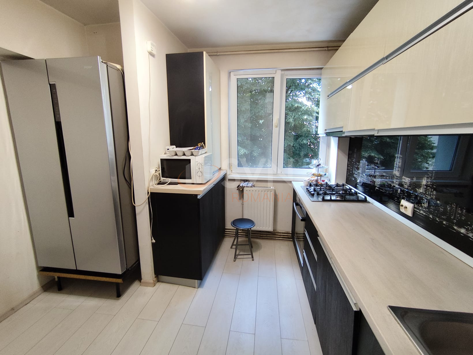 Apartament, 3 camere Bucuresti/Basarab