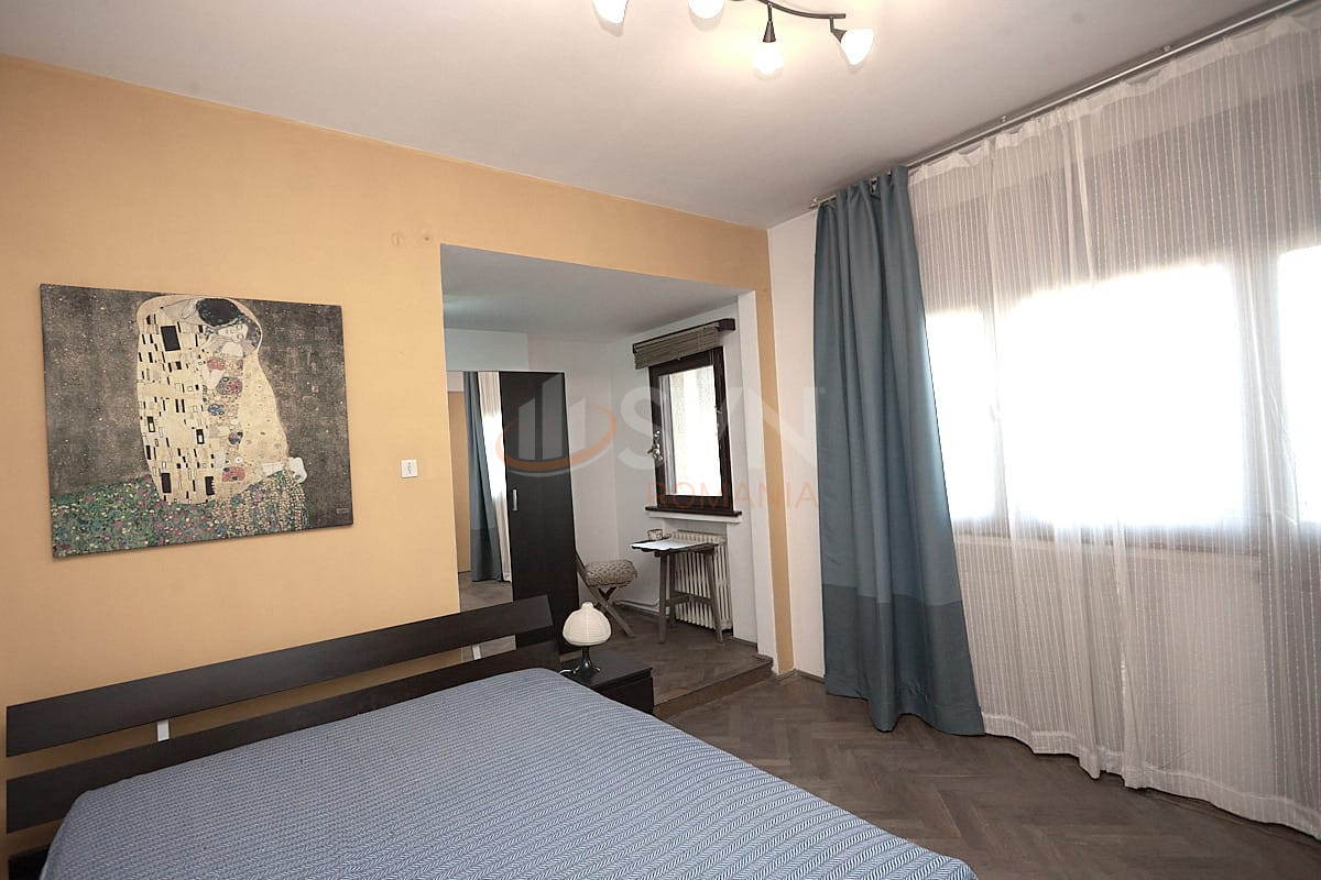 Apartament, 3 camere Bucuresti/Universitate (s3)