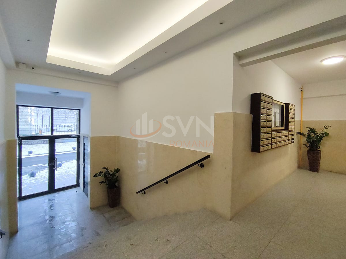 Apartament, 3 camere Bucuresti/Universitate (s3)