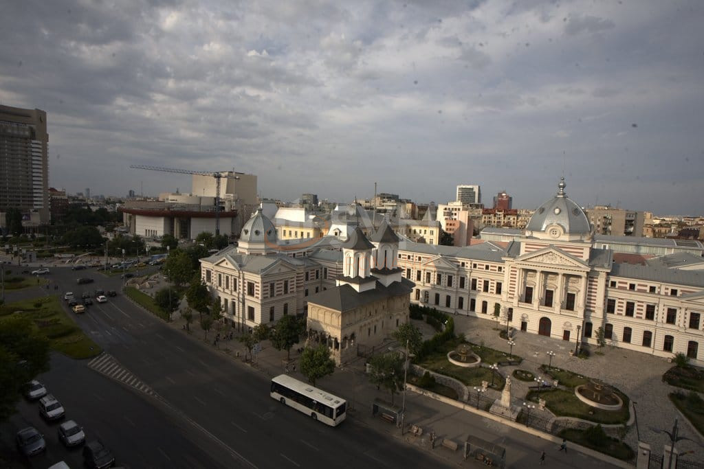 Apartament, 3 camere Bucuresti/Universitate (s3)