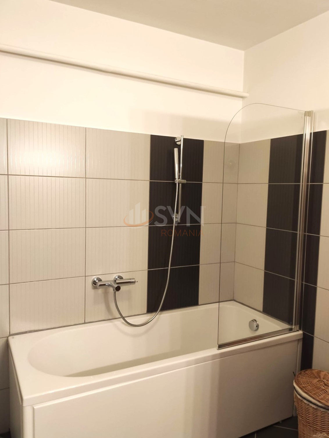 Apartament, 3 camere Cluj/Buna Ziua