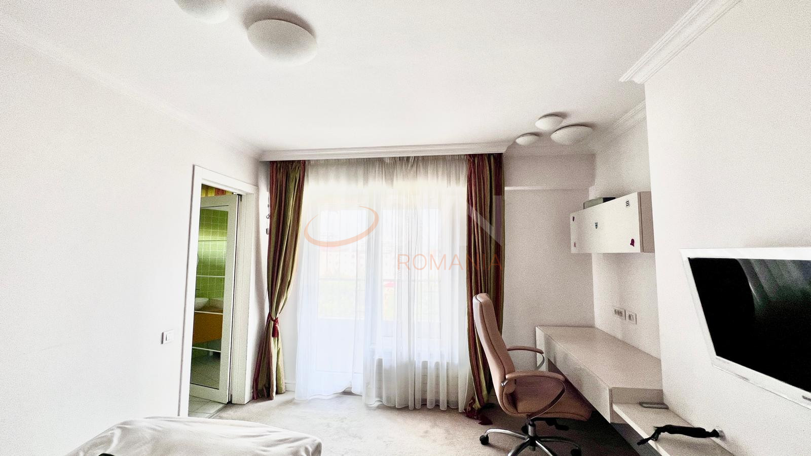 Apartament, 3 camere Cluj/Plopilor