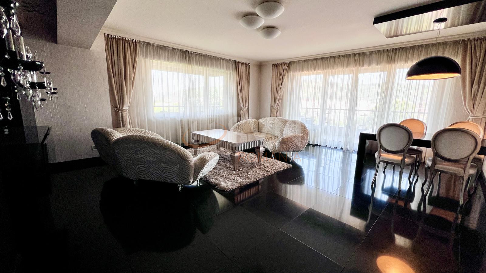 Apartament, 3 camere Cluj/Plopilor
