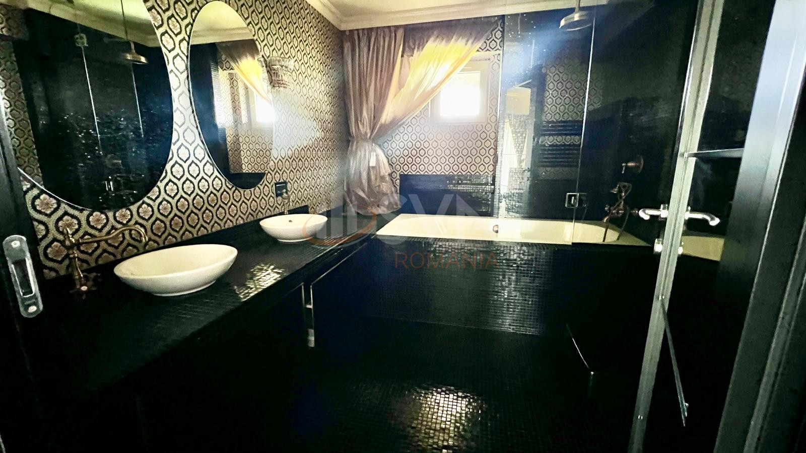 Apartament, 3 camere Cluj/Plopilor