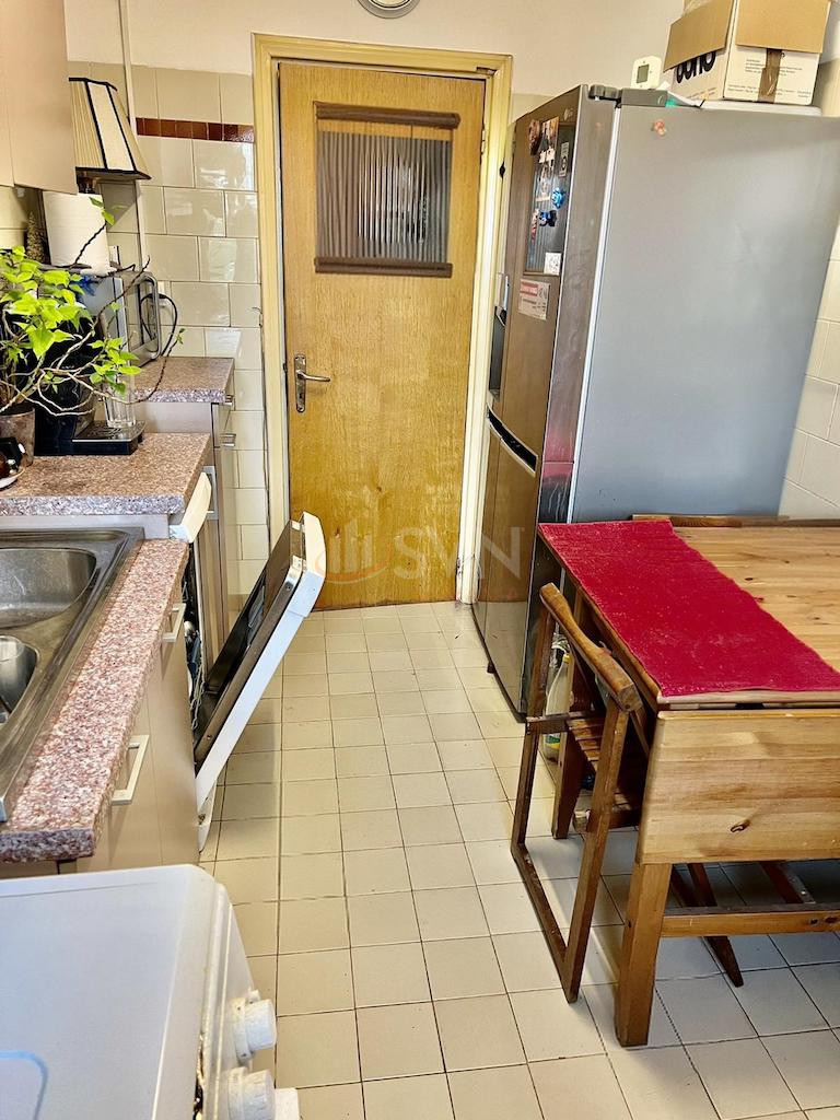 Apartament, 3 camere Bucuresti/Piata Victoriei