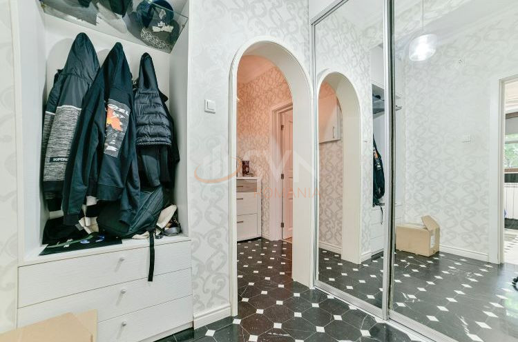 Apartament, 3 camere Bucuresti/Capitale