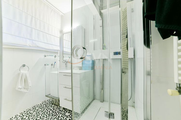 Apartament, 3 camere Bucuresti/Capitale