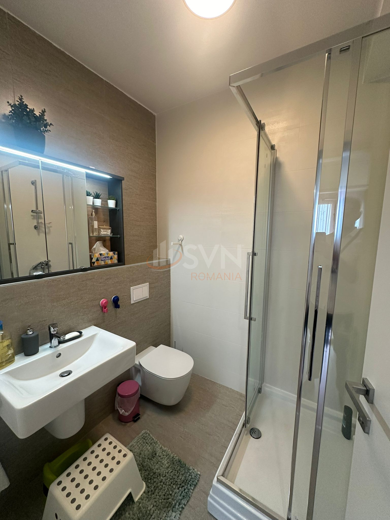 Apartament, 3 camere Bucuresti/Bucurestii Noi