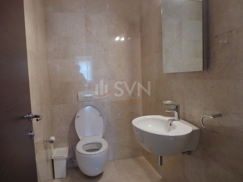 Apartament, 3 camere Bucuresti/Primaverii