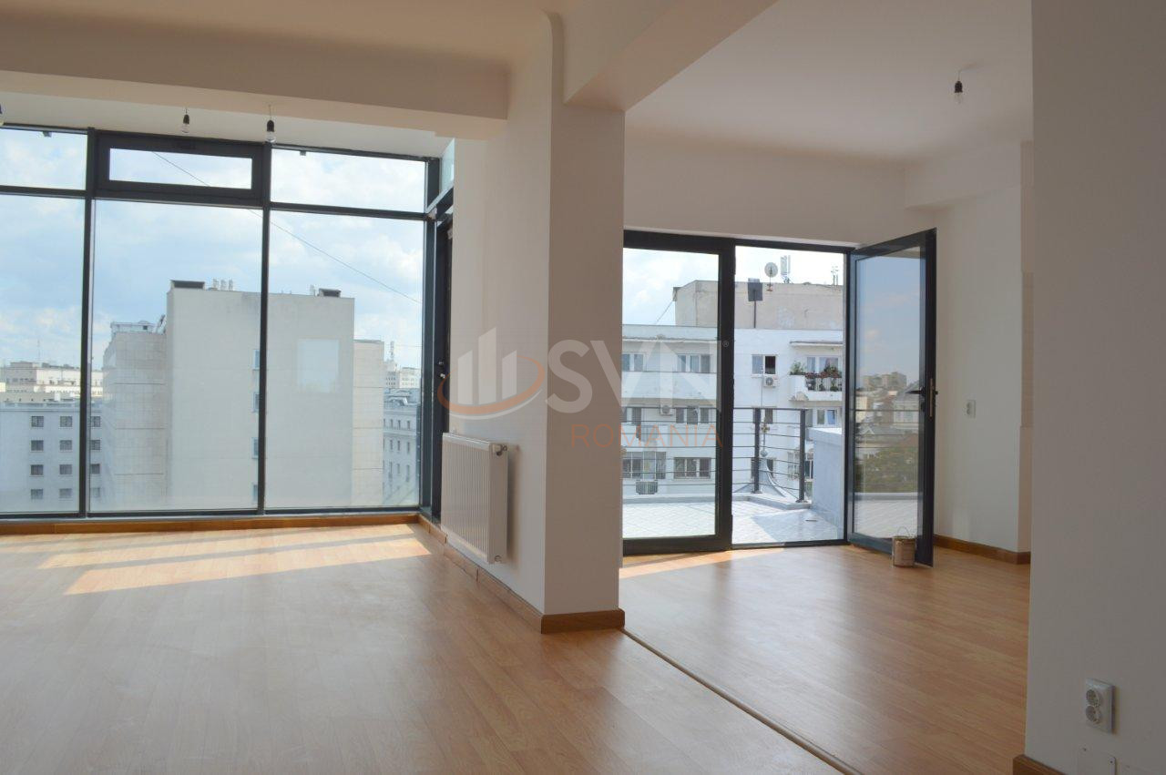 Apartament, 3 camere Bucuresti/Calea Victoriei