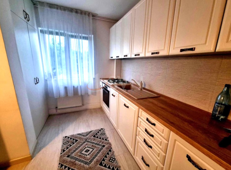 Apartament, 3 camere Cluj/Marasti