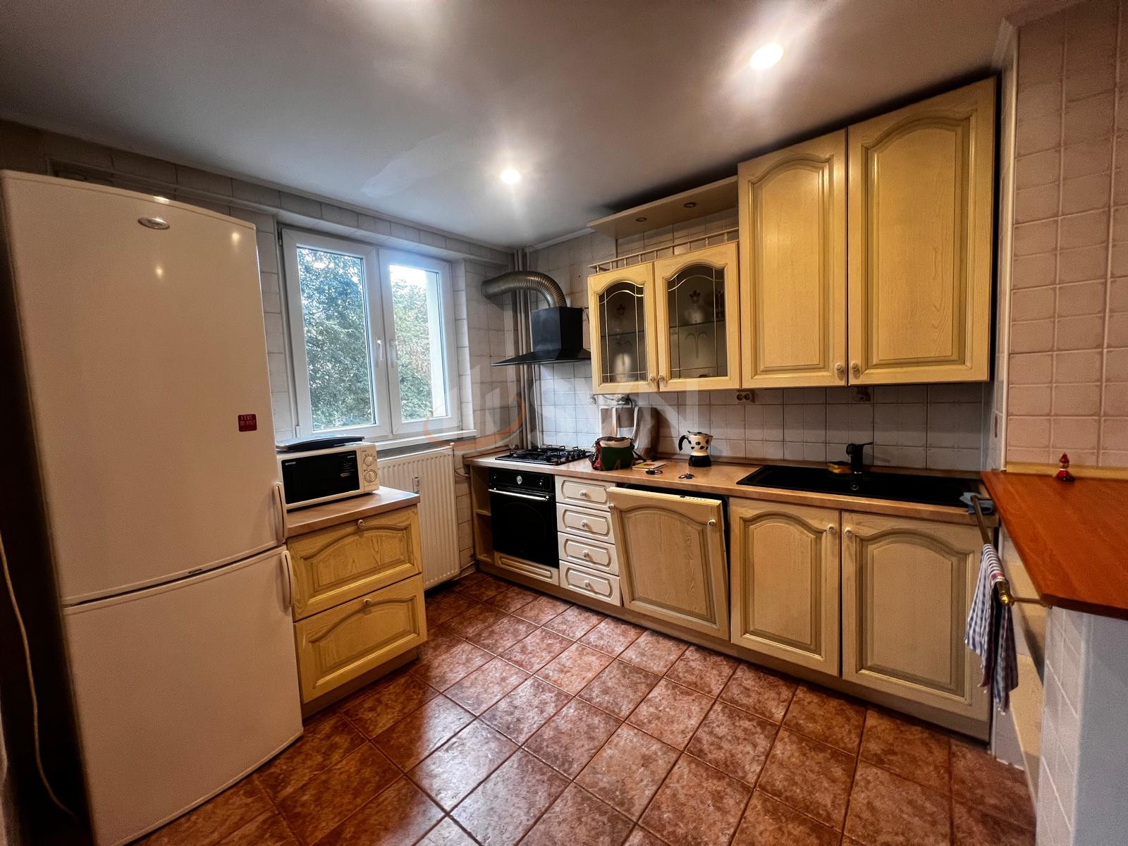 Apartament, 3 camere Bucuresti/Decebal