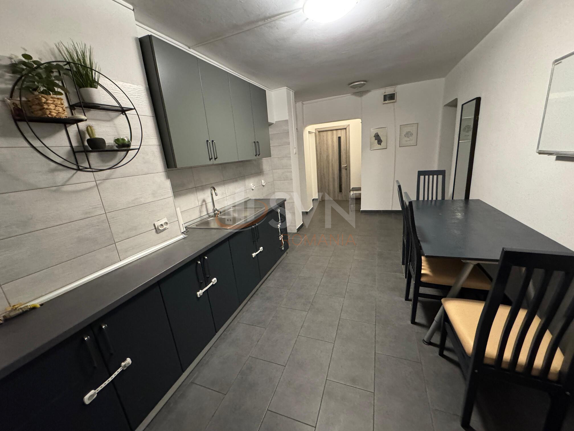 Apartament, 3 camere Bucuresti/Lacul Tei