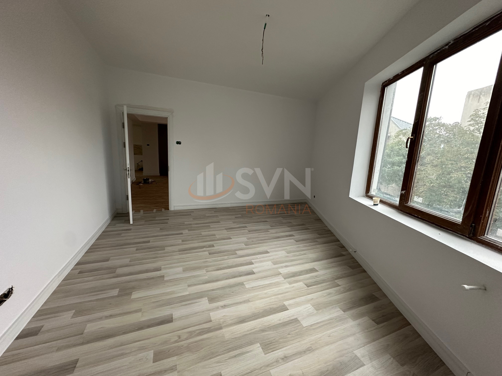 Apartament, 3 camere Bucuresti/Calea Calarasilor